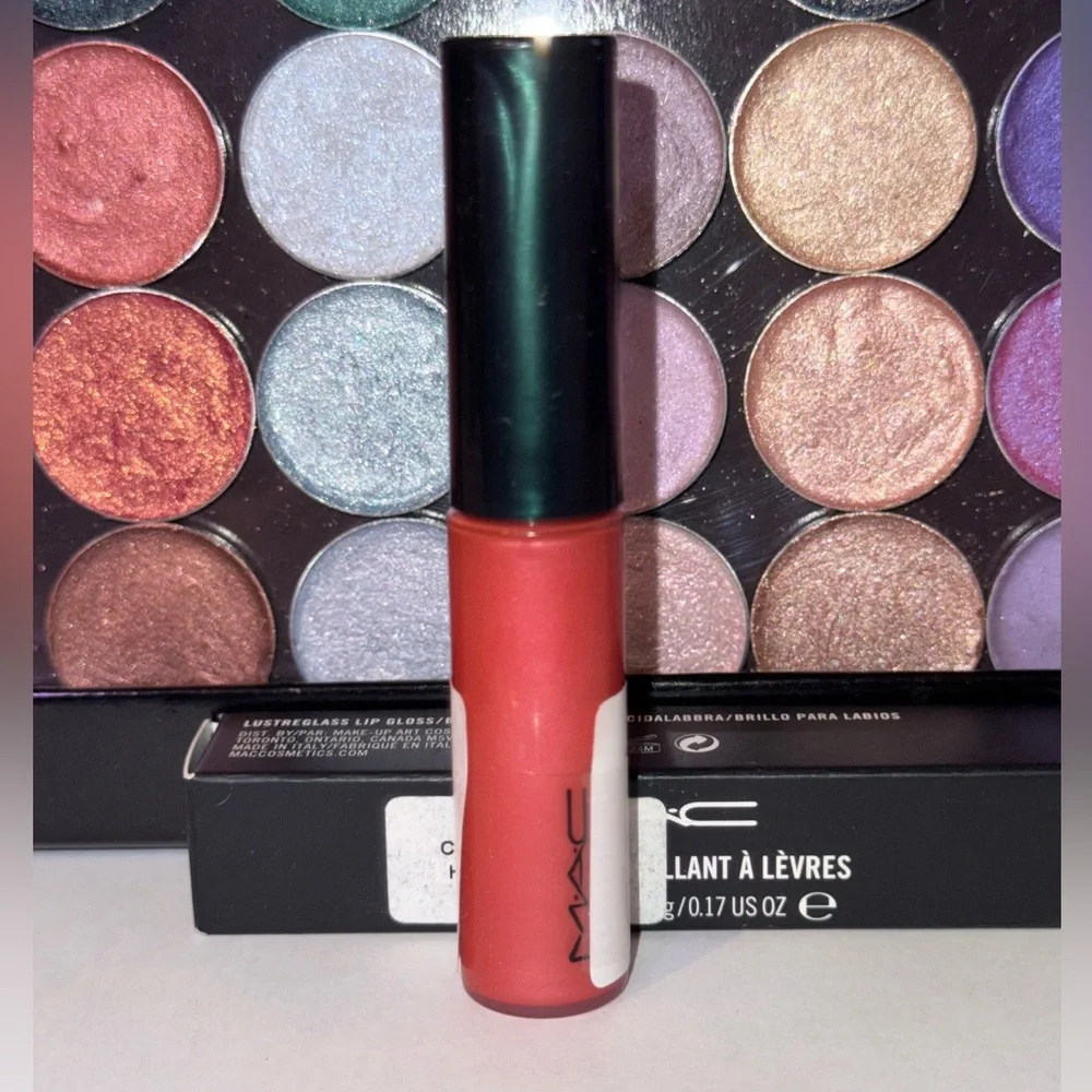MAC Chromeglass Hot chrome!